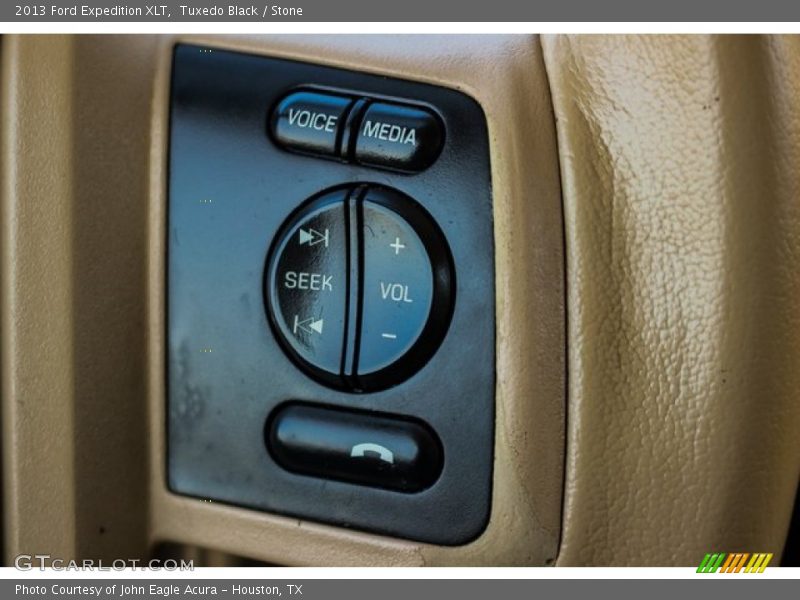 Tuxedo Black / Stone 2013 Ford Expedition XLT