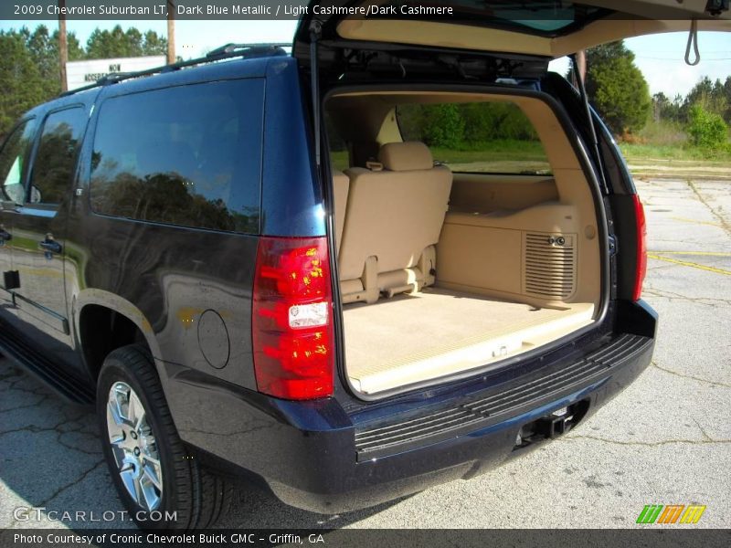 Dark Blue Metallic / Light Cashmere/Dark Cashmere 2009 Chevrolet Suburban LT