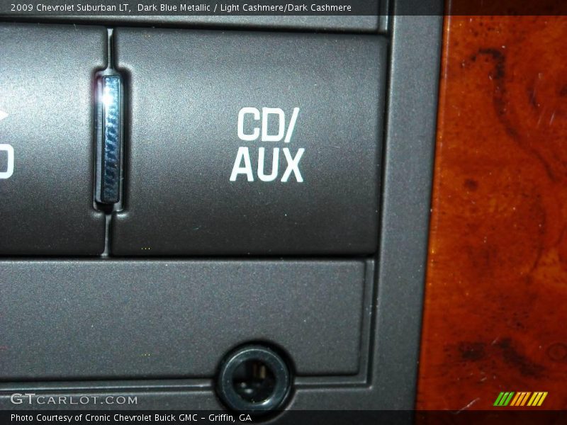 Dark Blue Metallic / Light Cashmere/Dark Cashmere 2009 Chevrolet Suburban LT