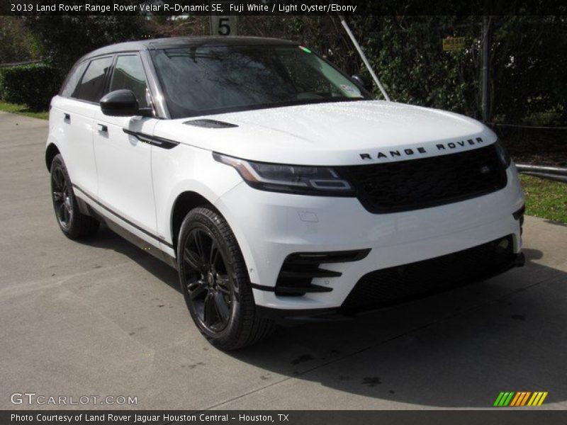 Fuji White / Light Oyster/Ebony 2019 Land Rover Range Rover Velar R-Dynamic SE