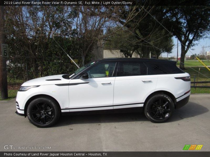 Fuji White / Light Oyster/Ebony 2019 Land Rover Range Rover Velar R-Dynamic SE