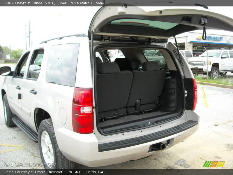 Silver Birch Metallic / Ebony 2009 Chevrolet Tahoe LS XFE