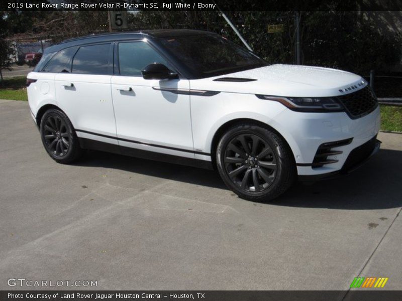 Fuji White / Ebony 2019 Land Rover Range Rover Velar R-Dynamic SE