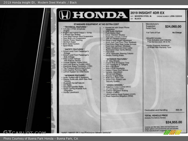 Modern Steel Metallic / Black 2019 Honda Insight EX