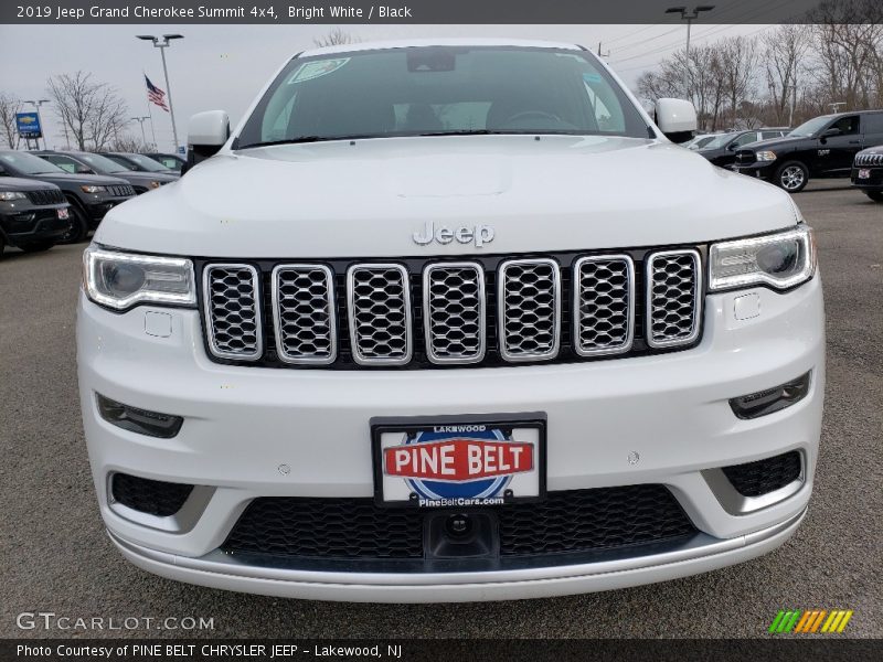 Bright White / Black 2019 Jeep Grand Cherokee Summit 4x4