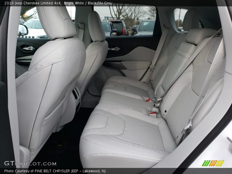 Bright White / Black/Ski Grey 2019 Jeep Cherokee Limited 4x4