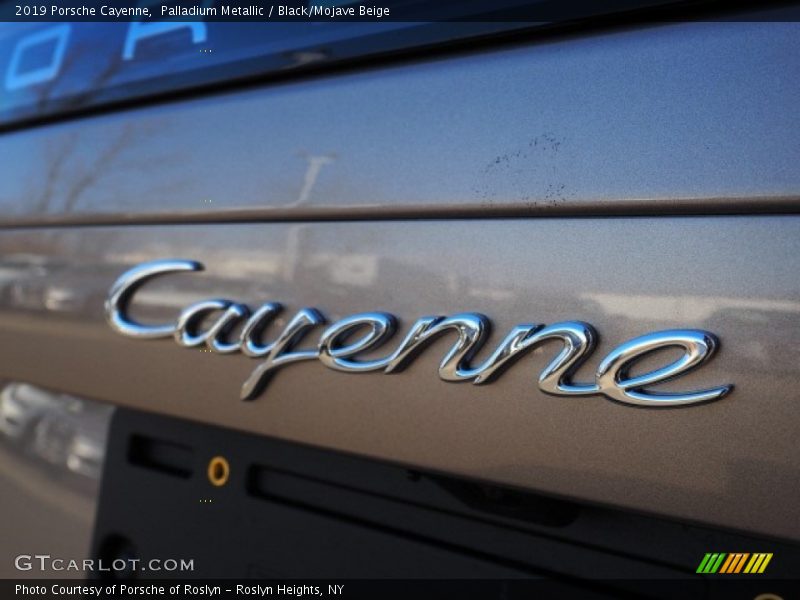  2019 Cayenne  Logo