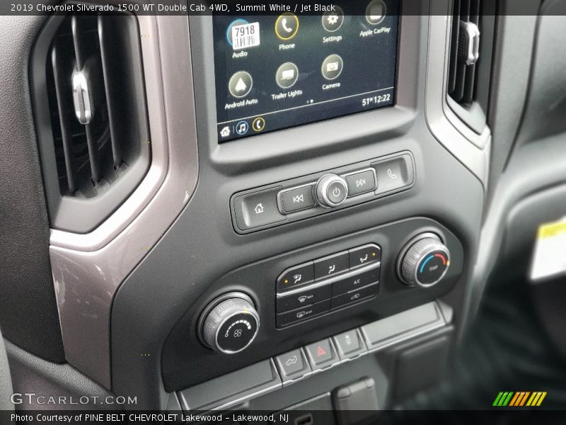 Summit White / Jet Black 2019 Chevrolet Silverado 1500 WT Double Cab 4WD