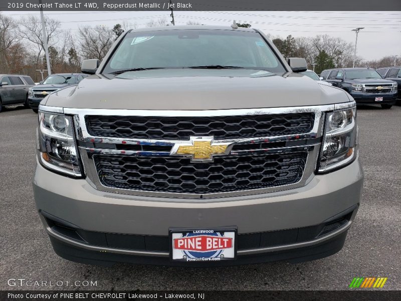 Pepperdust Metallic / Jet Black 2019 Chevrolet Tahoe LT 4WD