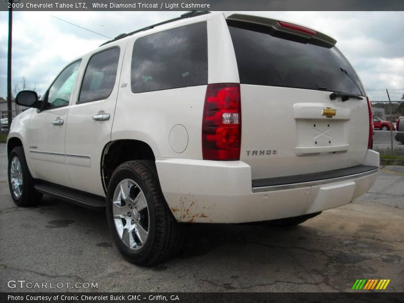 White Diamond Tricoat / Light Cashmere 2009 Chevrolet Tahoe LTZ