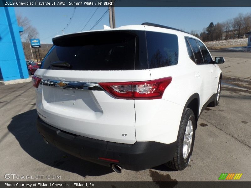 Summit White / Jet Black 2019 Chevrolet Traverse LT AWD
