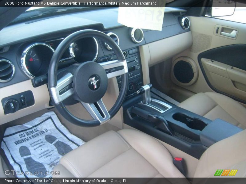 Performance White / Medium Parchment 2008 Ford Mustang V6 Deluxe Convertible