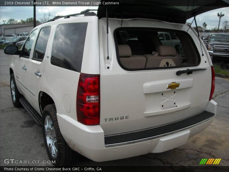 White Diamond Tricoat / Light Cashmere 2009 Chevrolet Tahoe LTZ