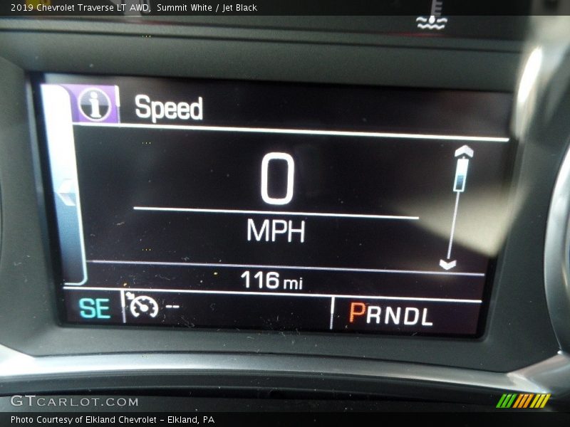 Summit White / Jet Black 2019 Chevrolet Traverse LT AWD