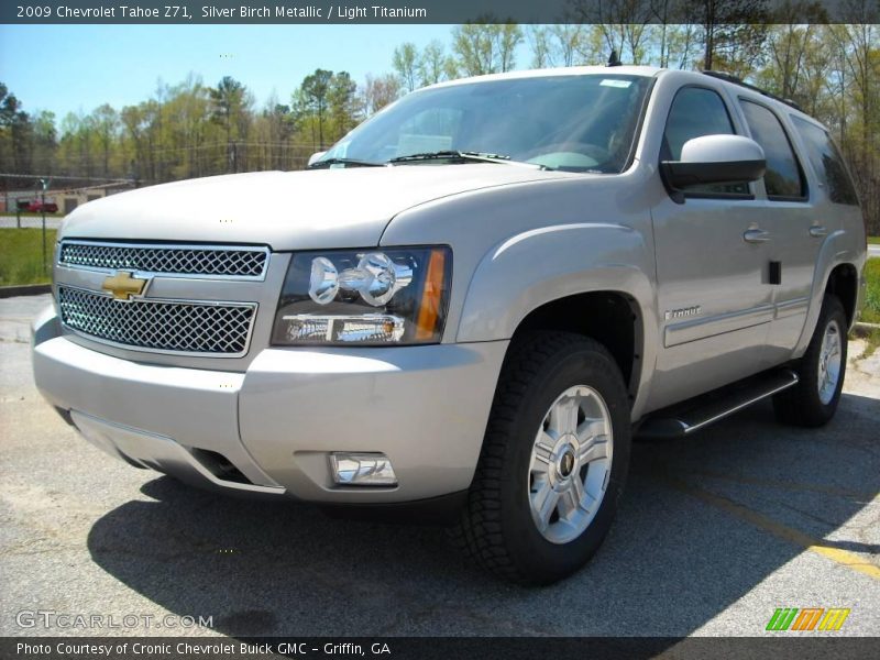 Silver Birch Metallic / Light Titanium 2009 Chevrolet Tahoe Z71