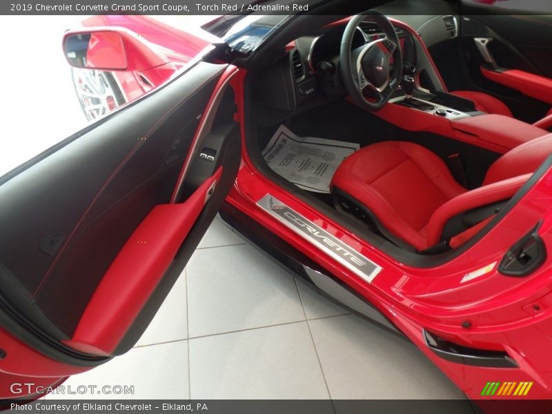 Torch Red / Adrenaline Red 2019 Chevrolet Corvette Grand Sport Coupe