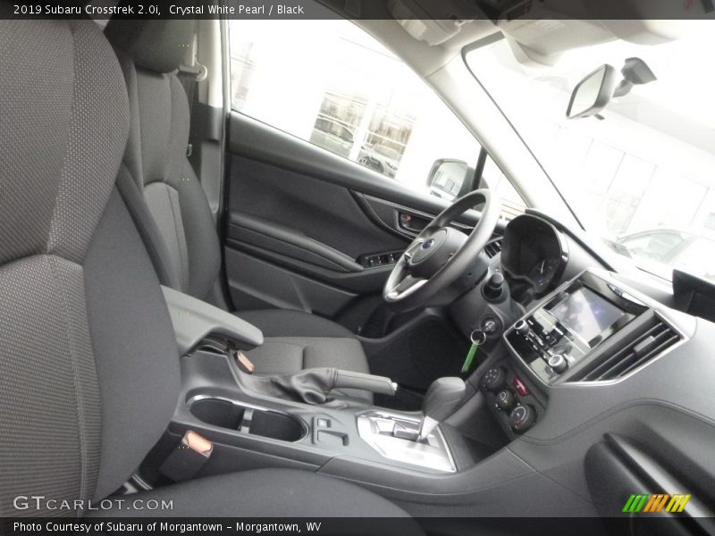 Crystal White Pearl / Black 2019 Subaru Crosstrek 2.0i