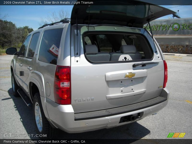 Silver Birch Metallic / Light Titanium 2009 Chevrolet Tahoe Z71