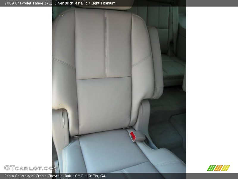 Silver Birch Metallic / Light Titanium 2009 Chevrolet Tahoe Z71