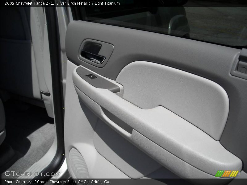 Silver Birch Metallic / Light Titanium 2009 Chevrolet Tahoe Z71