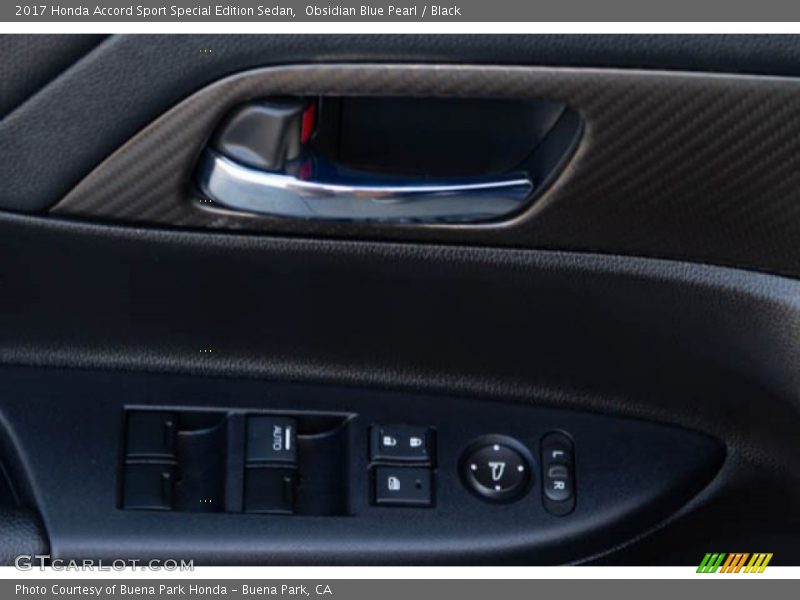 Obsidian Blue Pearl / Black 2017 Honda Accord Sport Special Edition Sedan