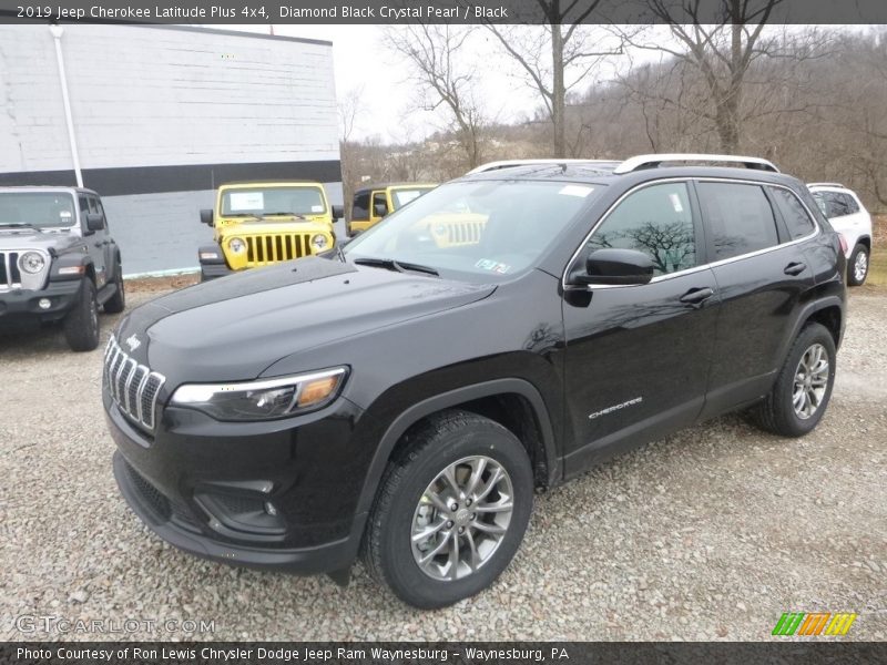 Diamond Black Crystal Pearl / Black 2019 Jeep Cherokee Latitude Plus 4x4