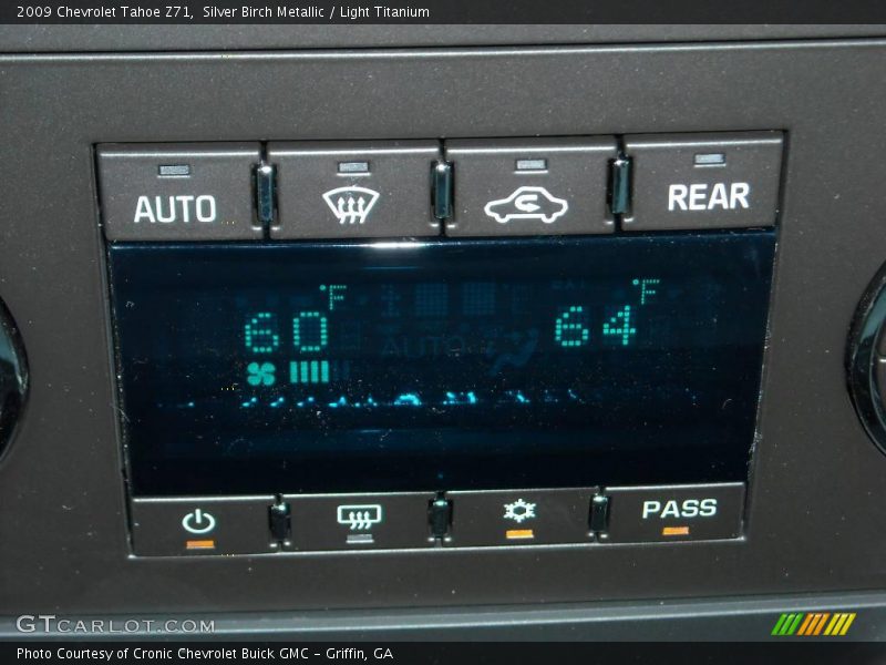 Silver Birch Metallic / Light Titanium 2009 Chevrolet Tahoe Z71