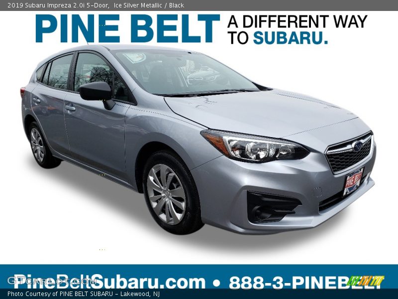 Ice Silver Metallic / Black 2019 Subaru Impreza 2.0i 5-Door