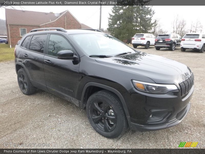 Diamond Black Crystal Pearl / Black 2019 Jeep Cherokee Latitude Plus 4x4