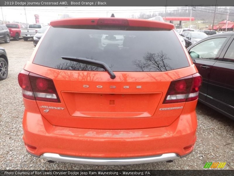 Blood Orange / Black 2019 Dodge Journey Crossroad AWD