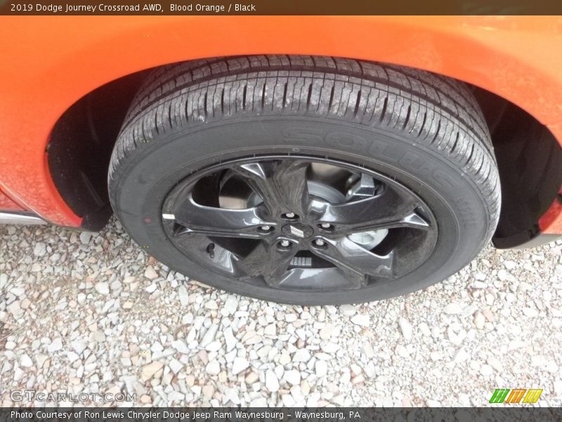 Blood Orange / Black 2019 Dodge Journey Crossroad AWD