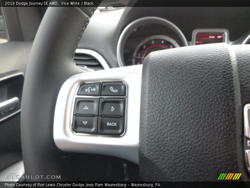 Vice White / Black 2019 Dodge Journey SE AWD