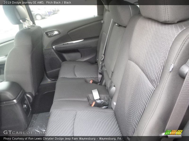 Pitch Black / Black 2019 Dodge Journey SE AWD
