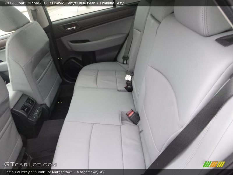 Abyss Blue Pearl / Titanium Gray 2019 Subaru Outback 3.6R Limited