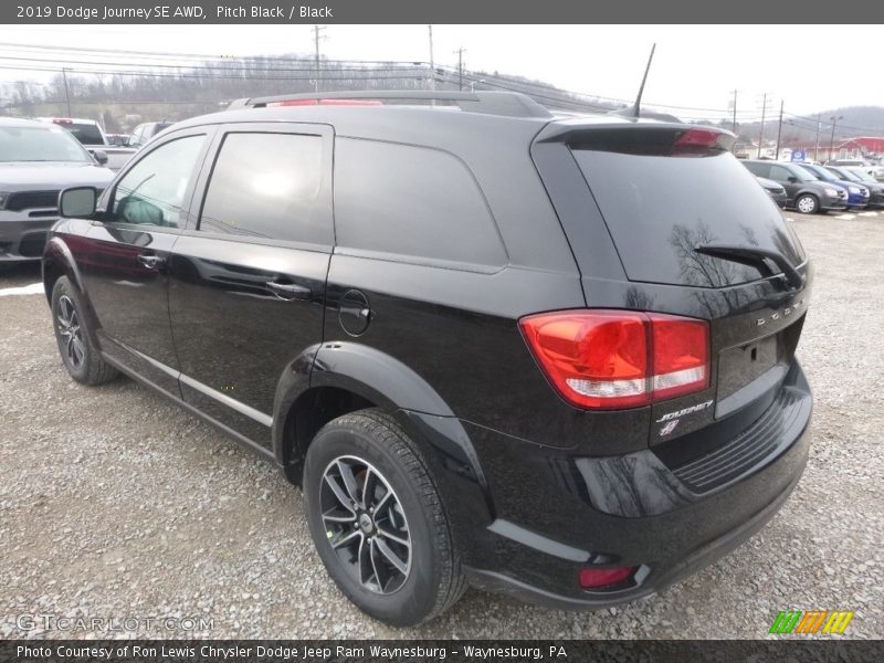 Pitch Black / Black 2019 Dodge Journey SE AWD