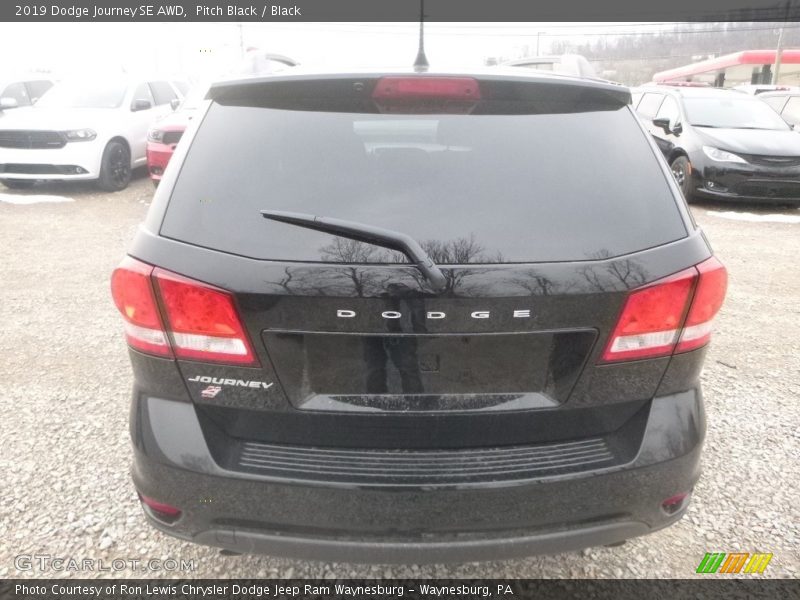 Pitch Black / Black 2019 Dodge Journey SE AWD