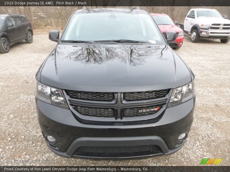 Pitch Black / Black 2019 Dodge Journey SE AWD