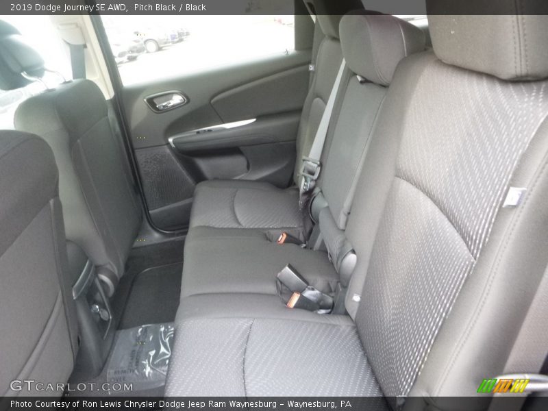 Pitch Black / Black 2019 Dodge Journey SE AWD