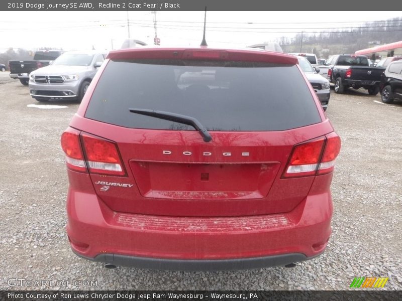 Redline 2 Coat Pearl / Black 2019 Dodge Journey SE AWD