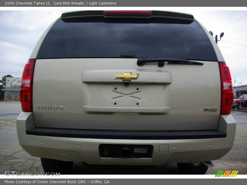 Gold Mist Metallic / Light Cashmere 2009 Chevrolet Tahoe LS