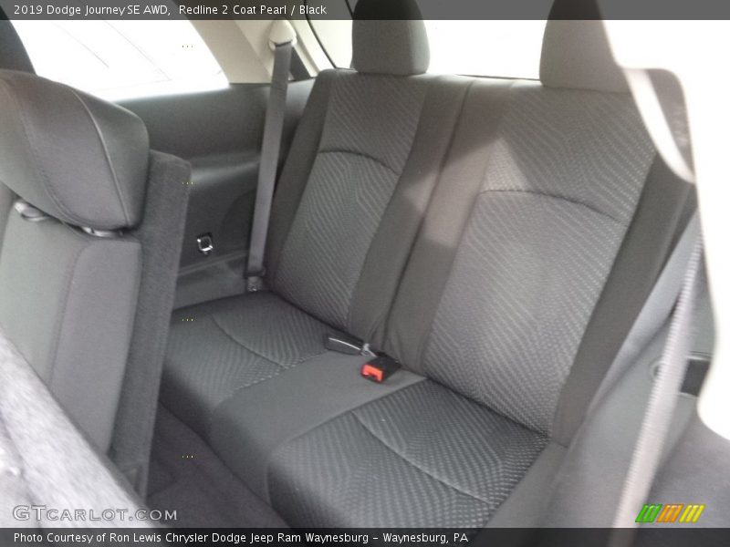 Redline 2 Coat Pearl / Black 2019 Dodge Journey SE AWD