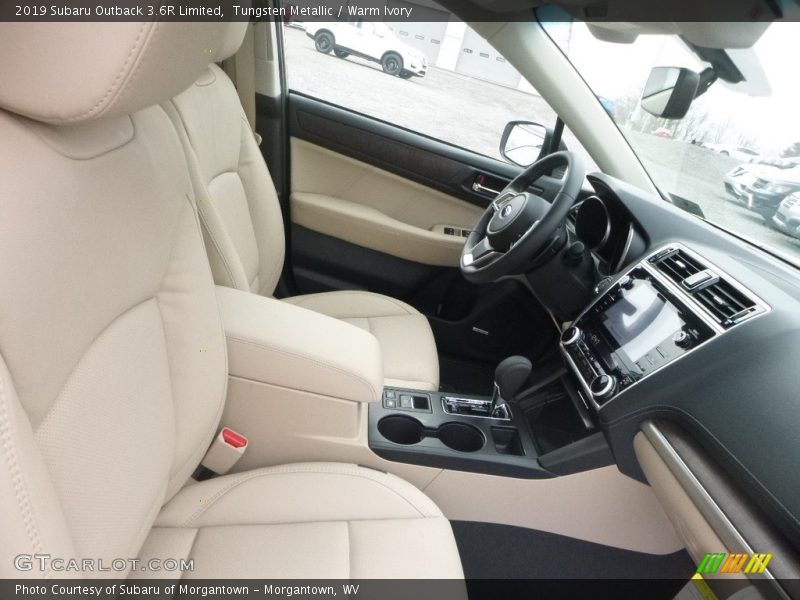 Tungsten Metallic / Warm Ivory 2019 Subaru Outback 3.6R Limited