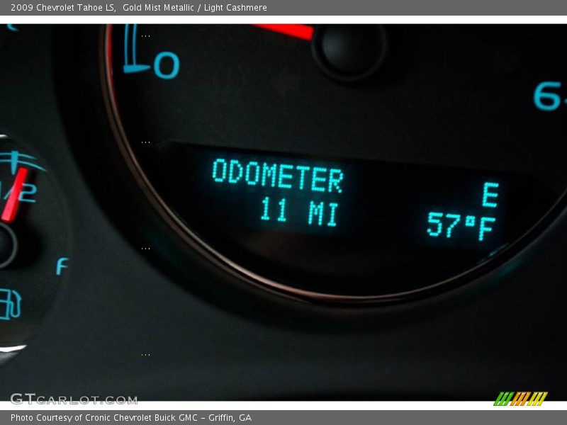 Gold Mist Metallic / Light Cashmere 2009 Chevrolet Tahoe LS