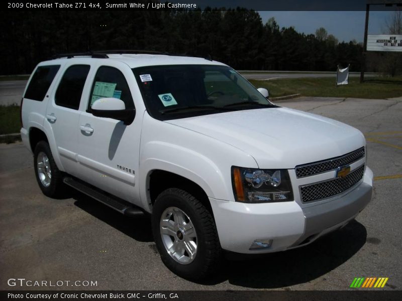 Summit White / Light Cashmere 2009 Chevrolet Tahoe Z71 4x4