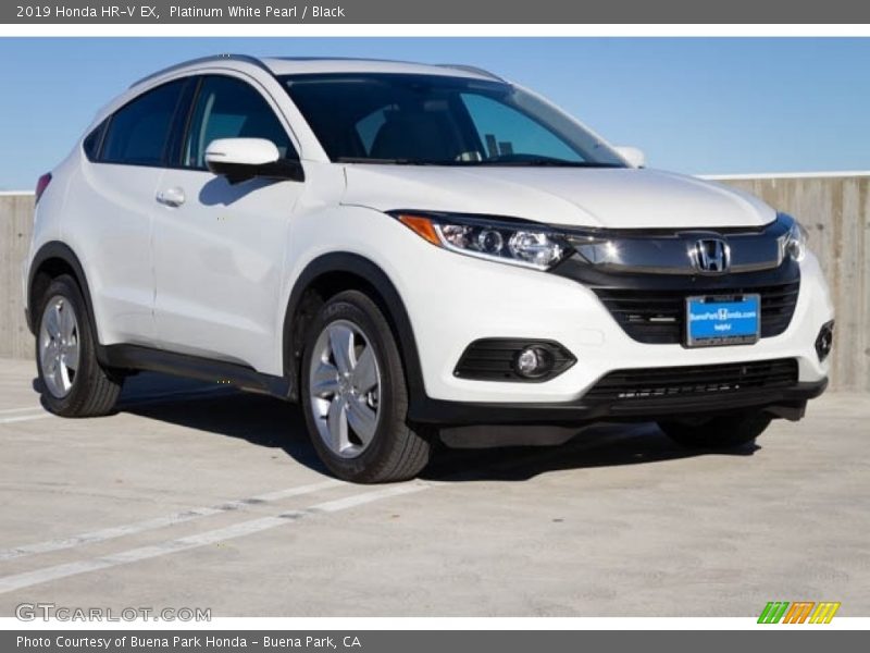 Platinum White Pearl / Black 2019 Honda HR-V EX
