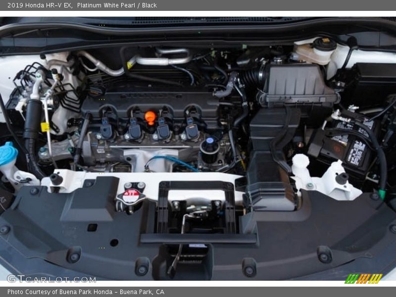 Platinum White Pearl / Black 2019 Honda HR-V EX