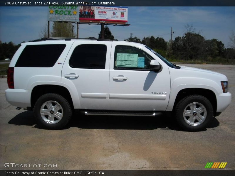 Summit White / Light Cashmere 2009 Chevrolet Tahoe Z71 4x4