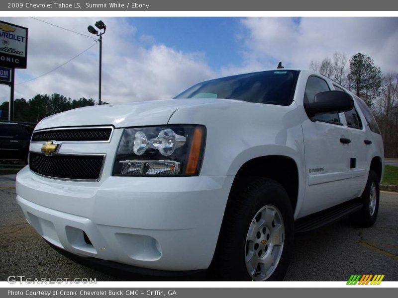 Summit White / Ebony 2009 Chevrolet Tahoe LS