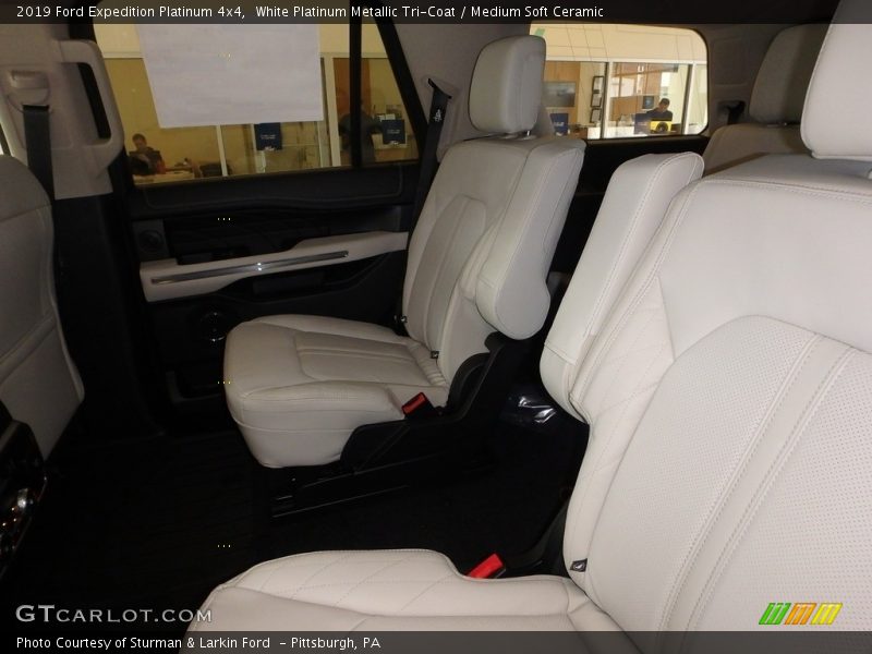 White Platinum Metallic Tri-Coat / Medium Soft Ceramic 2019 Ford Expedition Platinum 4x4
