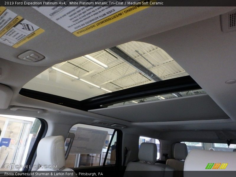 White Platinum Metallic Tri-Coat / Medium Soft Ceramic 2019 Ford Expedition Platinum 4x4